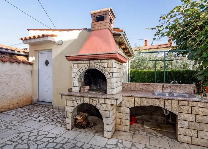 Valbandon 7352a * Fažana