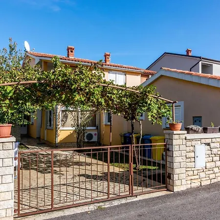 Valbandon 7352a Fažana